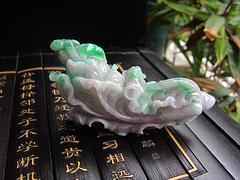 新品如意白菜擺件 首選玉得富，精致翡翠的藝術饋贈